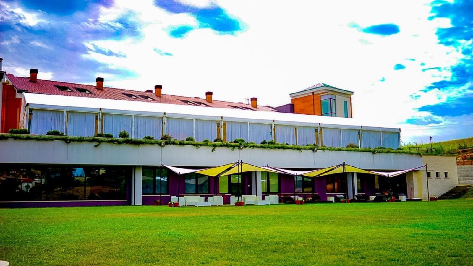 Domus Hotel Bagnoli Del Trigno Exterior foto